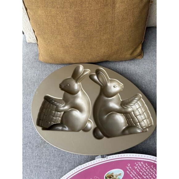 Williams Sonoma Nordic Ware Easter Bunny 3D Cake Pan Rabbit W/ Basket - Picture 5 of 6